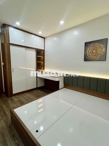 Căn hộ tại tòa CT2 Bắc Linh Đàm:  - Diện tích: 82m²  -Thiết kế: 3N2WC