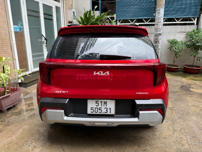 Cần bán xe kia sonet cuối 2024