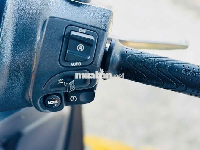 Piaggio Medley 150cc IGET ABS 2024 Trắng