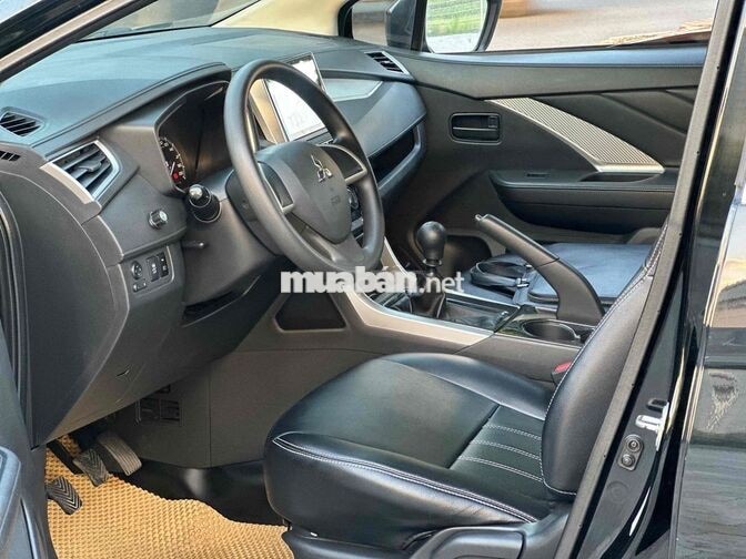 Mitsubishi Xpander 2020 Số sàn 91000 km Đen