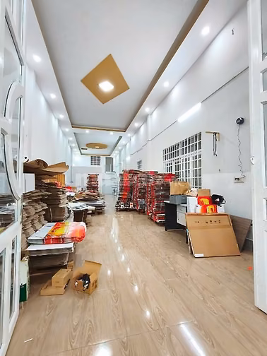 Cho thuê nhà ở nguyên căn, kho xưởng 193m2 ngay KDC Vĩnh Lộc giá rẻ