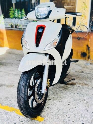 Piaggio Medley 150cc IGET ABS 2024 Trắng