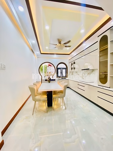 Nhà Đẹp Full Nội Thất - Cách Mạng Tháng 8 Quận 10 41M2 5 Tầng - 9 Tỷ x