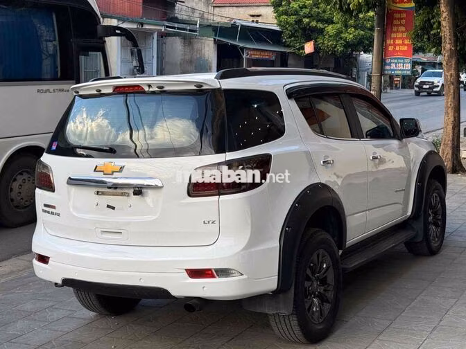 Chevrolet Trailblazer LTZ 2.5L VGT 4x4 2018 Trắng