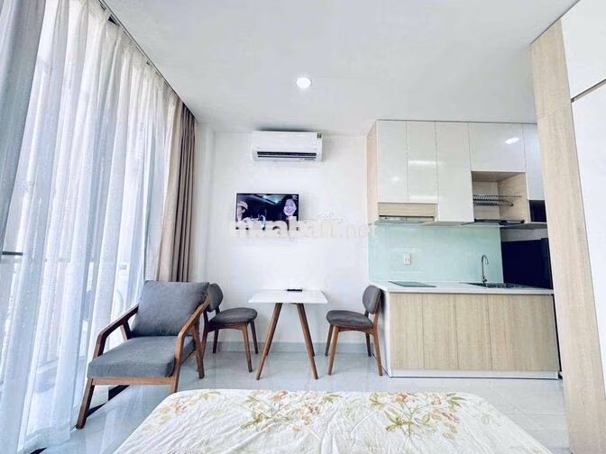STUDIO HOÀNG VĂN THỤ CÓ BAN CÔNG THOÁNG – FULL NỘI THẤT GẦN SÂN BAY