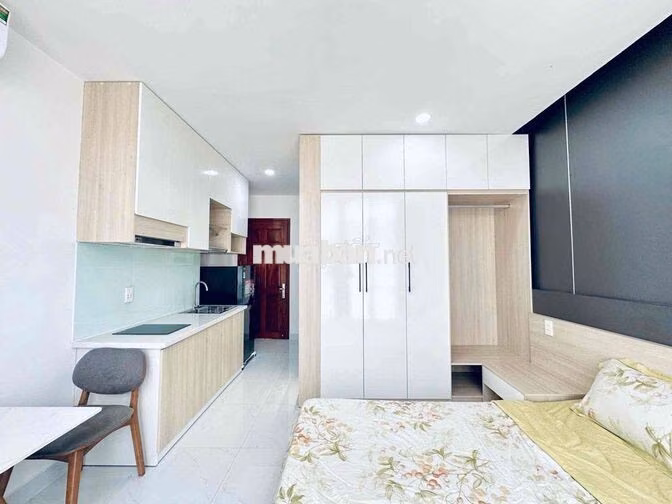 STUDIO HOÀNG VĂN THỤ CÓ BAN CÔNG THOÁNG – FULL NỘI THẤT GẦN SÂN BAY