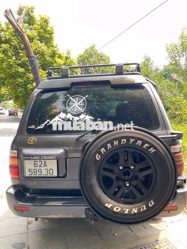 Toyota Land Cruiser GX 2002 4.5 số tự động Xám