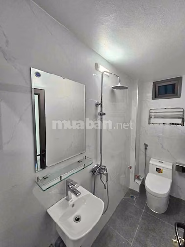 Bán nhà Ngọc Thuỵ, Bồ Đề, 35m2, 4 tầng, 4 phòng ngủ, đầy đủ nội thất