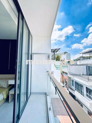 STUDIO HOÀNG VĂN THỤ CÓ BAN CÔNG THOÁNG – FULL NỘI THẤT GẦN SÂN BAY