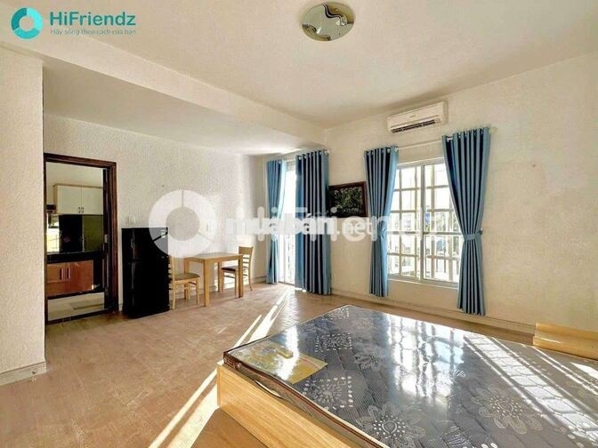 Studio ban công - Gần Lotte, đại học RMIT, Crescent Mall, Trung Sơn..