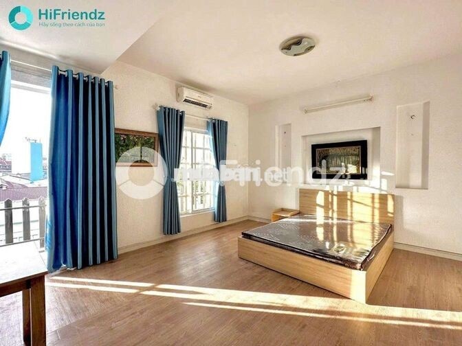 Studio ban công - Gần Lotte, đại học RMIT, Crescent Mall, Trung Sơn..