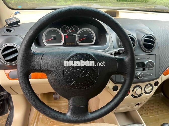 gentra 2007 số sàn màu Đen 130000 km