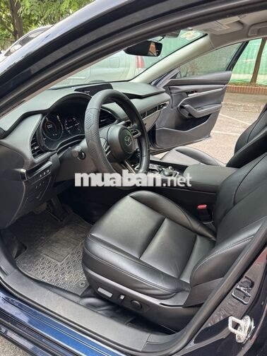 MAZDA 3 LUXURY SX 2022 ZIN 3,6 VẠN FULL LỊCH SỬ
