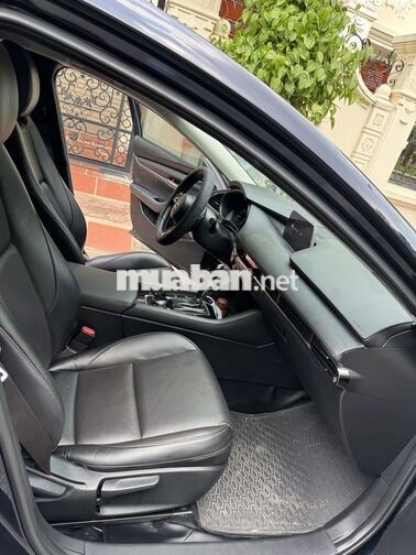 MAZDA 3 LUXURY SX 2022 ZIN 3,6 VẠN FULL LỊCH SỬ