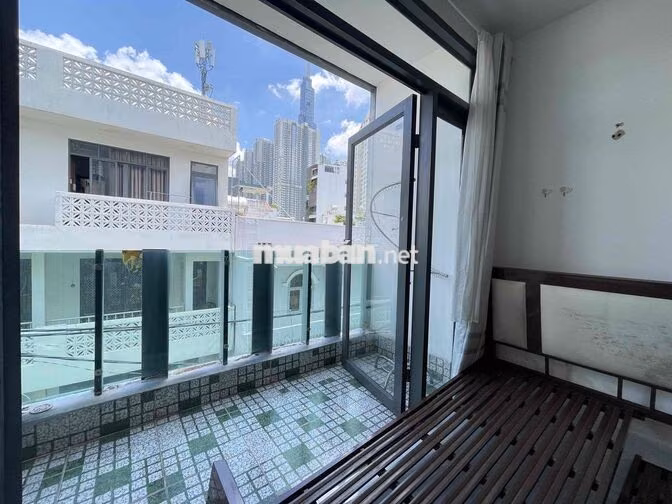 Phòng Ban Công gần LandMark 81_gần Công Trường Mê Linh_Cầu Thị Nghè_Q1