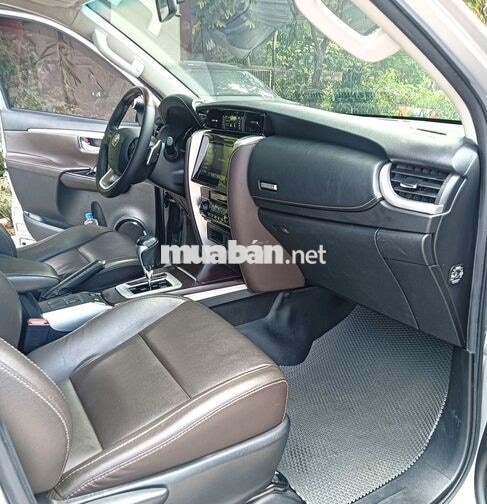 Toyota Fortuner cuối 2019 Xăng Tự động
