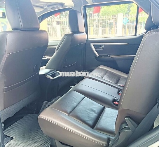 Toyota Fortuner cuối 2019 Xăng Tự động