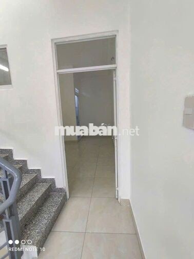 Cho thuê nhà làm văn phòngPhạm Văn Bạch 4x10m, 1 trệt 2 lầu, 3PN, 2WC 