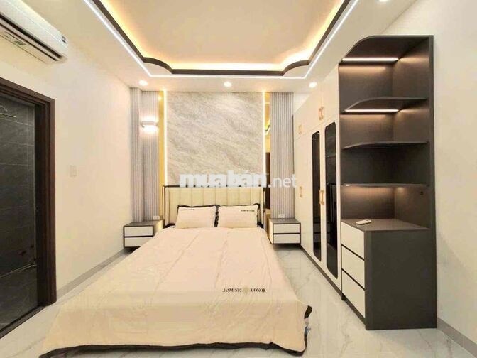 Cho Thuê Nhà Đẹp Như Hình DT 4x15 1Trệt 1Lửng 3Lầu 5Pn 5Wc Sân Thượng