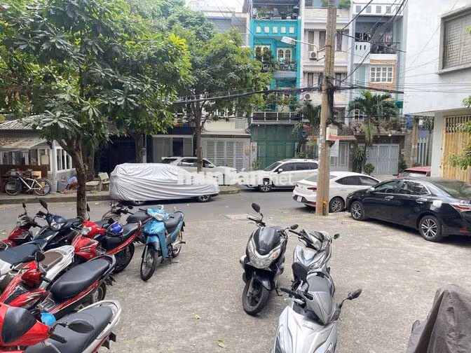 Văn phòng cho thuê cạnh Vinhome Bình Thạnh 500m FULL Nội thất giá tốt
