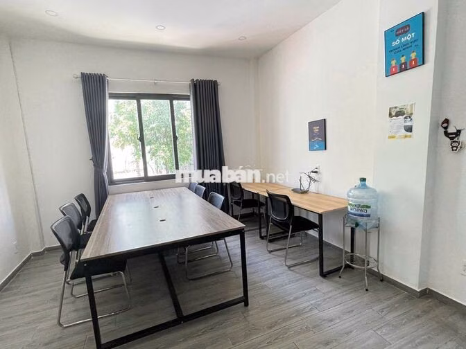 Văn phòng cho thuê cạnh Vinhome Bình Thạnh 500m FULL Nội thất giá tốt