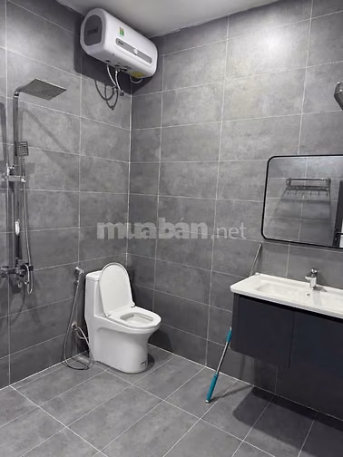 CHO THUÊ NHÀ NGUYÊN CĂN NGÕ 105 LÁNG HẠ – ĐỐNG ĐA – FULL NỘI THẤT
