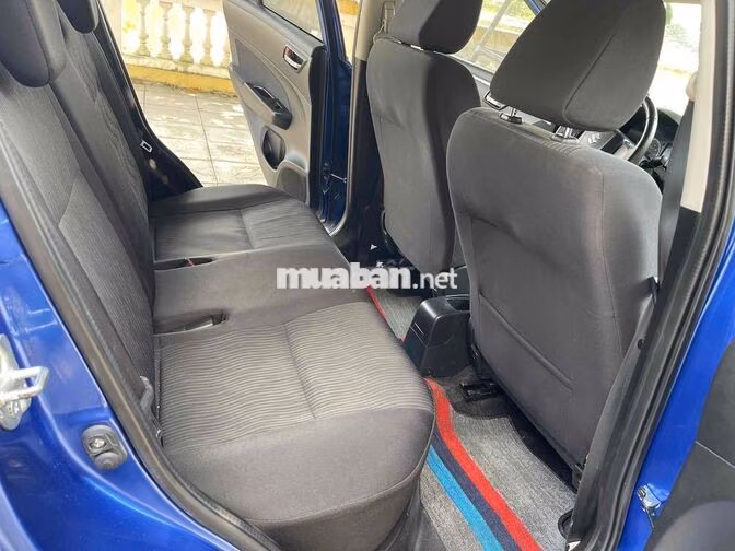 Bán xe suzuki swift sx 215AT đẹp zin suất sắc