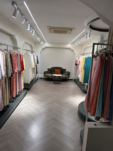 Cho thuê nhà đẹp Mặt Phố Tuệ Tĩnh 75m x5 tầng Kinh doanh đa dạng...