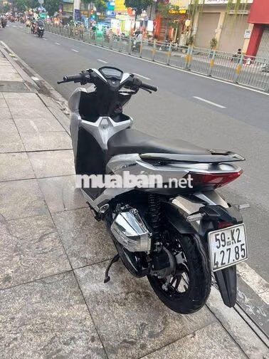 Honda Vario 150 2021 Bạc