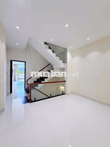 🏡 NHÀ 3 TẦNG MẶT TIỀN NGUYÊN HỒNG – GẦN HÀ HUY TẬP & CÙ CHÍNH LAN  📐 7