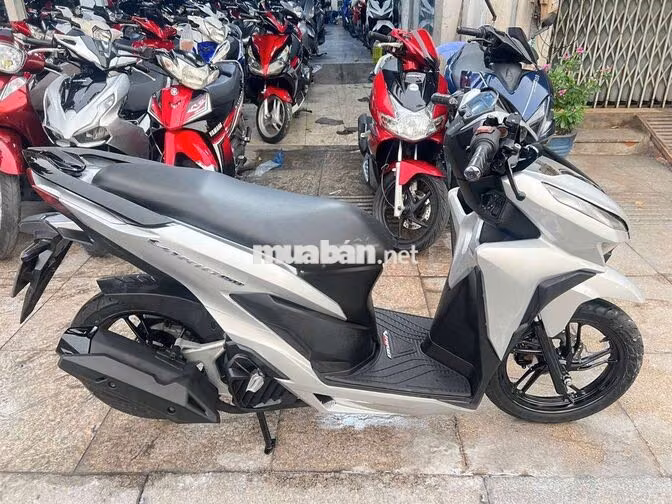 Honda Vario 150 2021 Bạc