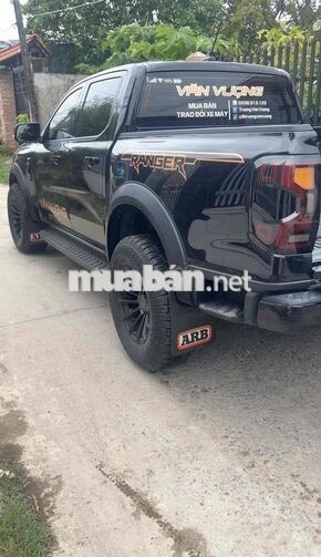 Ford Ranger XLS 2025 Tự động Đen Việt Nam