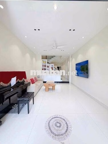 🏡 NHÀ 3 TẦNG MẶT TIỀN NGUYÊN HỒNG – GẦN HÀ HUY TẬP & CÙ CHÍNH LAN  📐 7