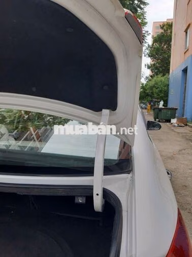 Hyundai Elantra 2018 Trắng Tự động