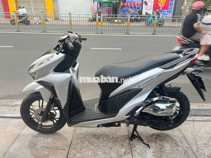 Honda Vario 150 2021 Bạc