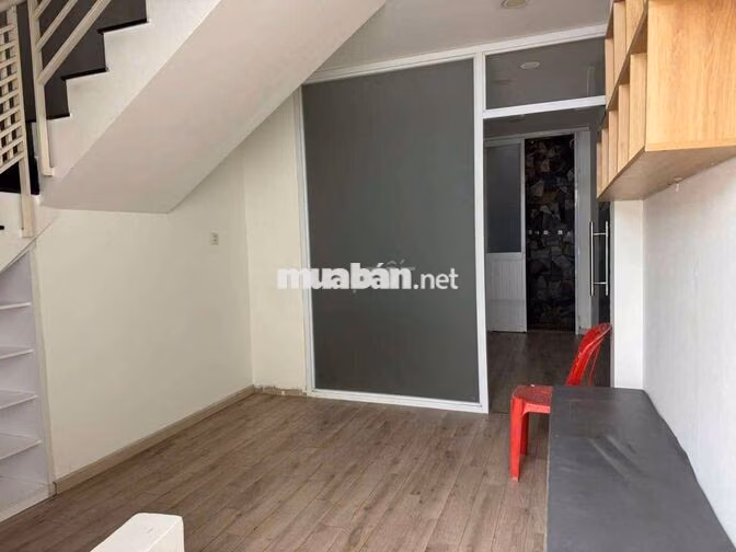 cho thuê nhà đẹp mặt tiền Hoàng Dư Khương, phường 12, Q10