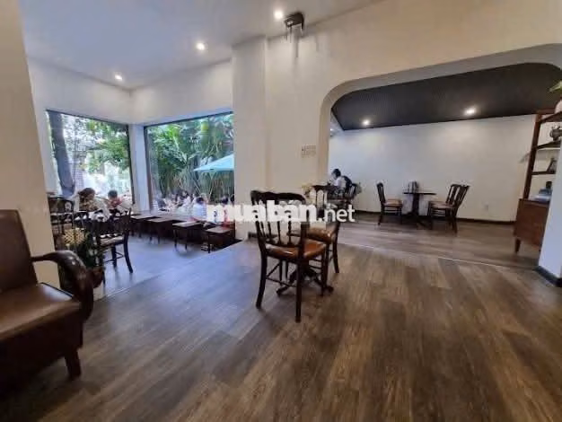 CHO THUÊ NHÀ MẶT TIỀN NGANG 16M NGAY PHAN XÍCH LONG PHÚ NHUẬN