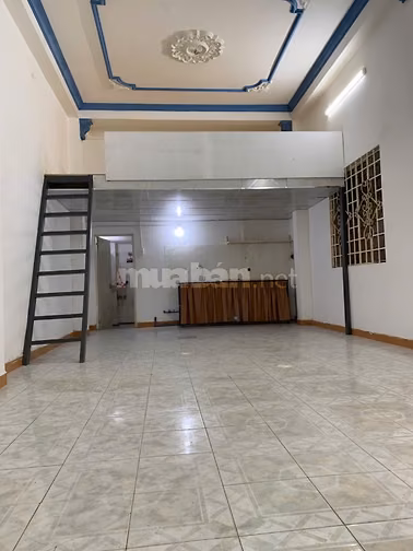 Cho thuê nhà đường Đồng Xoài gần chợ Hoàng Hoa Thám Tân Bình