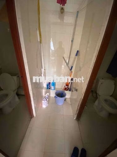 Cho thuê mặt bằng 6 triệu và sang quán nước 20 triệu