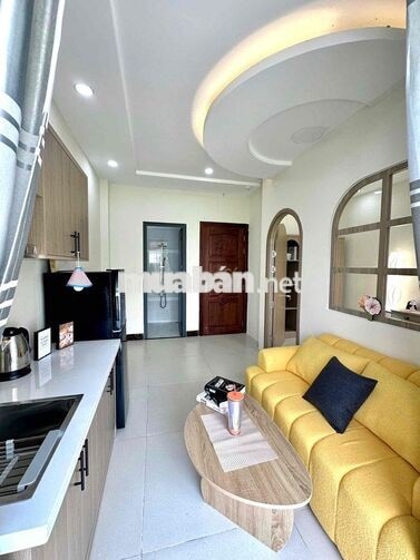 1 PHÒNG NGỦ BAN CÔNG GIÁ RẺ CỰC ĐẸP