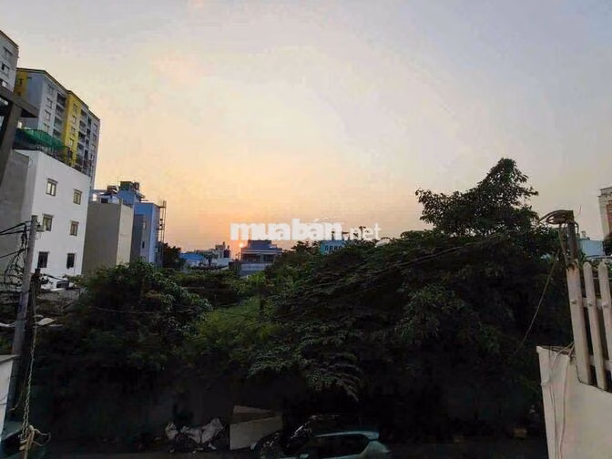 STUDIO ban công FULL nội thất gần vòng xoay PHÚ LÂM