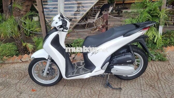 Honda SH 150 Trắng