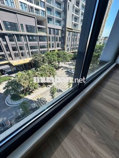Cho thuê căn hộ 3PN mới Endless Skyline Tây Hồ, Hà Nội