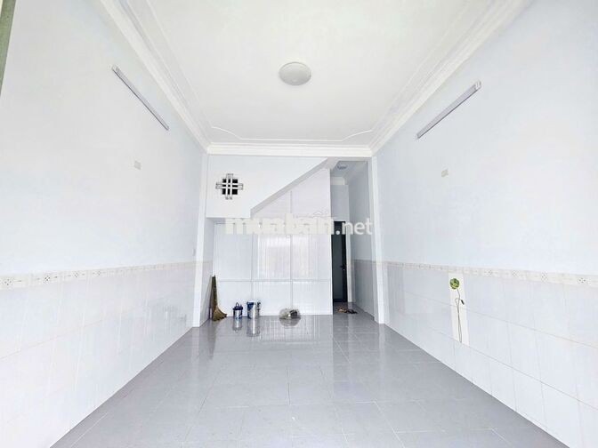 CHO THUÊ NHÀ ĐẸP 4 PHÒNG NGỦ FULL NỘI THẤT KHU VỰC VĨNH HÒA GIÁ 17 