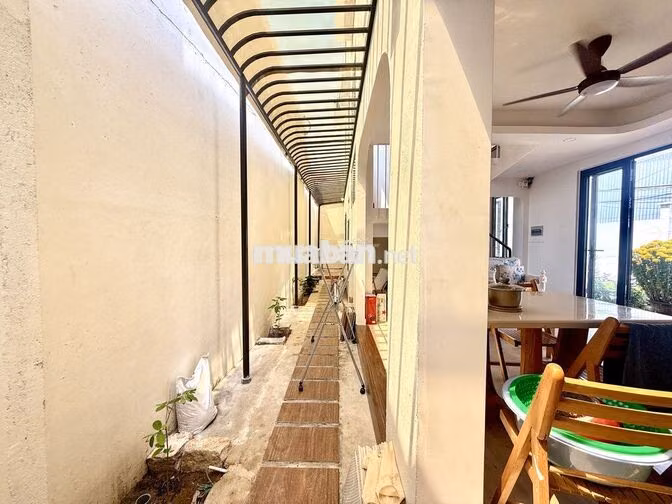 CHO THUÊ NHÀ PHÍA BẮC 4 PHÒNG NGỦ FULL NỘI THẤT GIÁ 25 TRIỆU/THÁNG