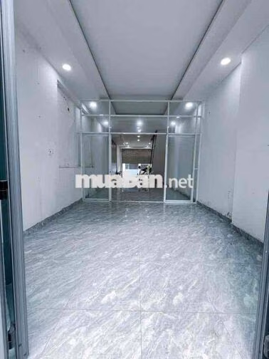 Cho thuê nhà 1 trệt lầu trệt trống suốt, hẻm xe tải đường Kha Vạn Cân