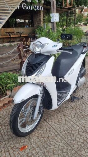 Honda SH 150 Trắng