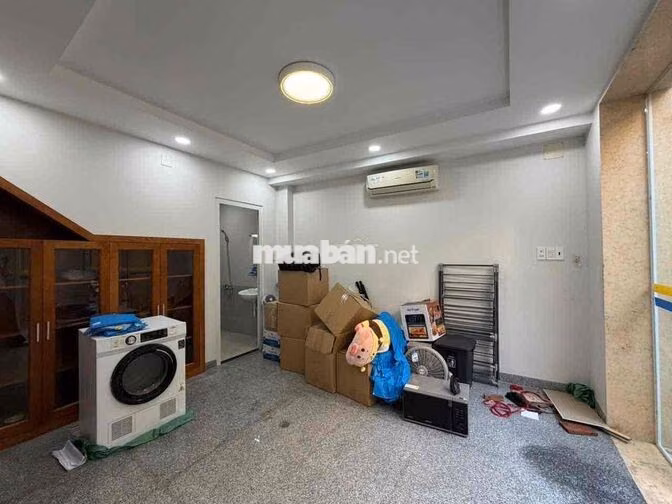 🏡CHO THUÊ MB LỐI ĐI RIÊNG 40M2 SẴN MÁY LẠNH NVS RIÊNG CAO THẮNG Q10🏡