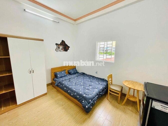 STUDIO BAN CÔNG SIÊU ĐẸP FULL NỘI THẤT GẦN ĐH MỞ - ĐH Y DƯỢC