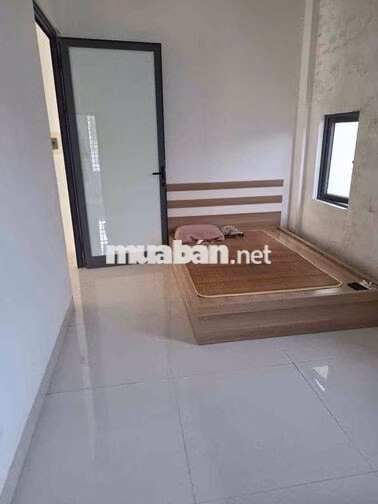 NHÀ 3 MÊ ĐÚC CHÍNH CHỦ Ở BÁN NHÀ ĐƯỜNG CHÍNH HỮU